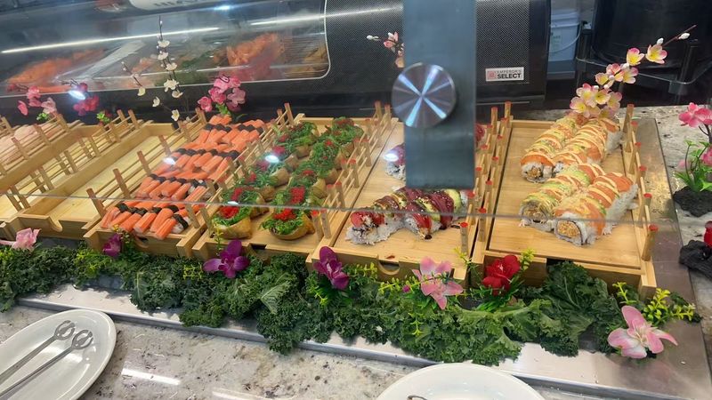 Sushi And Sashimi Expand The Cold Side