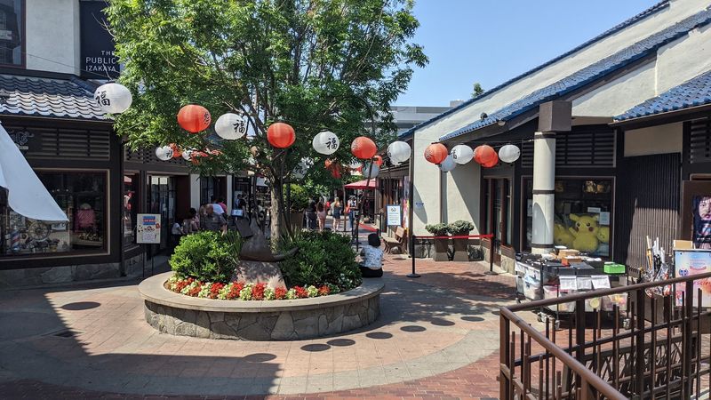 Japanese Village Plaza, Little Tokyo, Los Angeles
