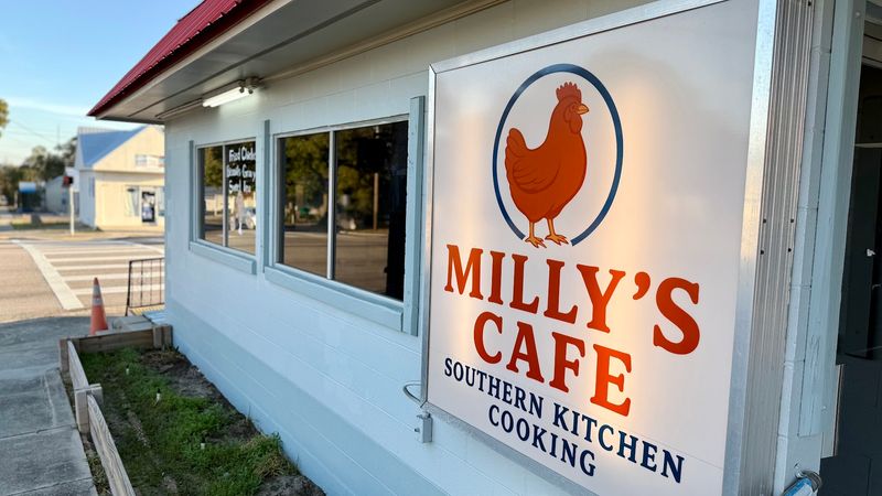 10 Off-The-Grid Florida Restaurants Locals Keep Recommending To Everyone Who Will Listen - Decor Hint Milly's Cafe, DeFuniak Springs
