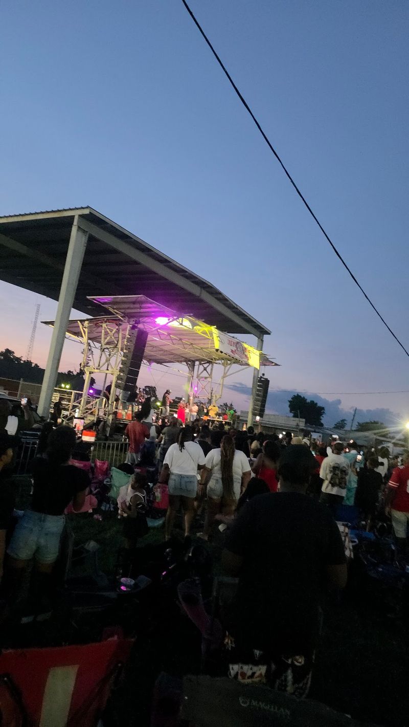 A Celebration Of Crowns And Local Talent