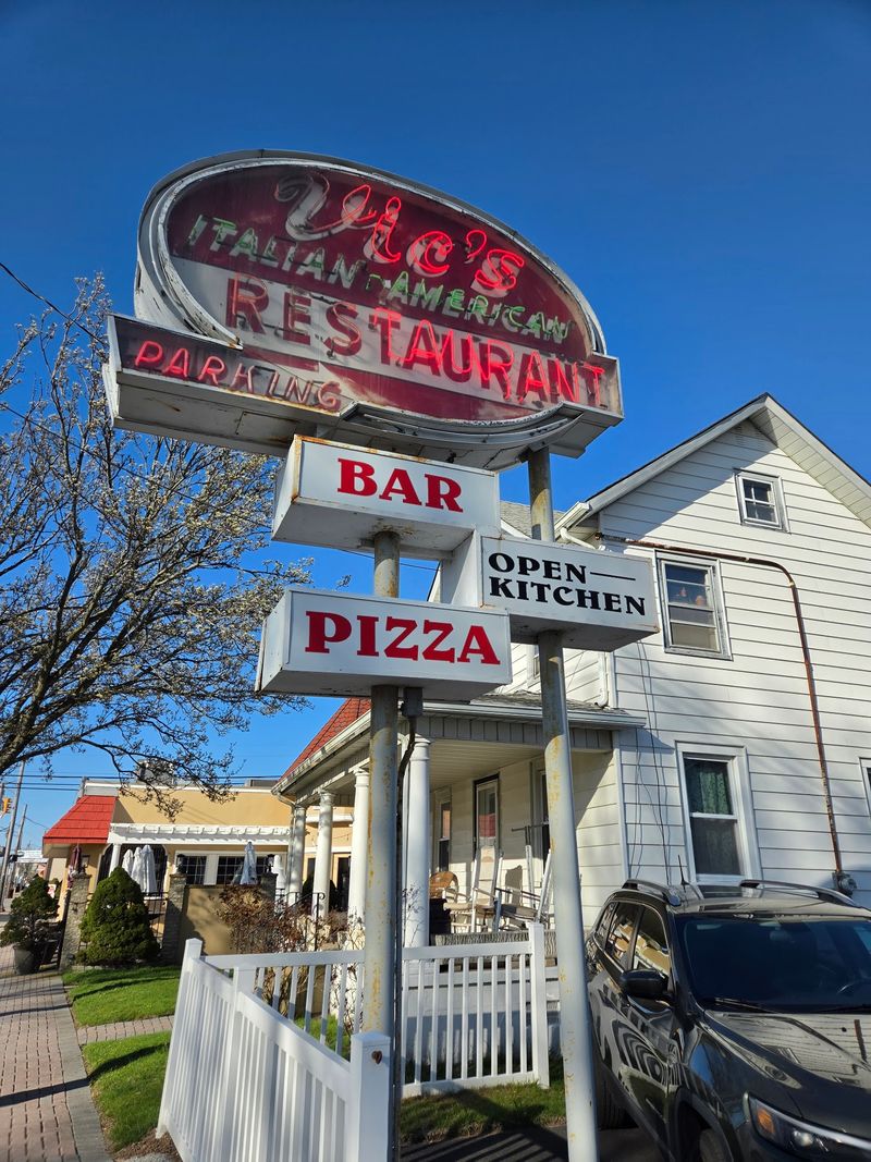 Vic's Italian Restaurant