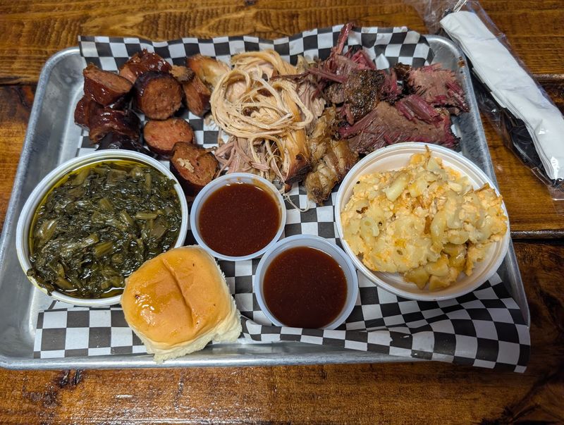 Bizzle's BBQ, Huntington 