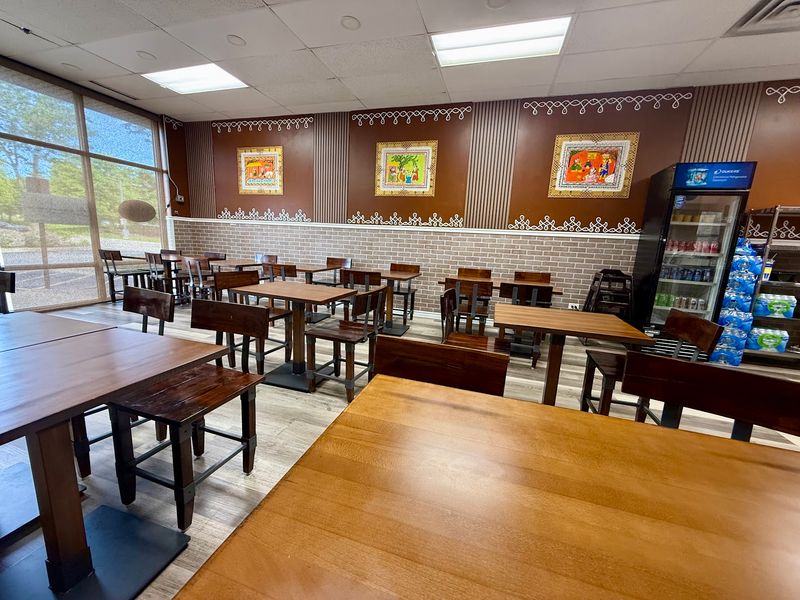 Spice Up Your Week At This Illinois Indian Kitchen Locals Are Talking About - Decor Hint Smart Tips Before You Go