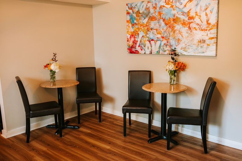 Faith Cafe, Columbia