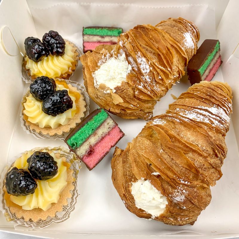 Where Sfogliatelle And Lobster Tails Shine