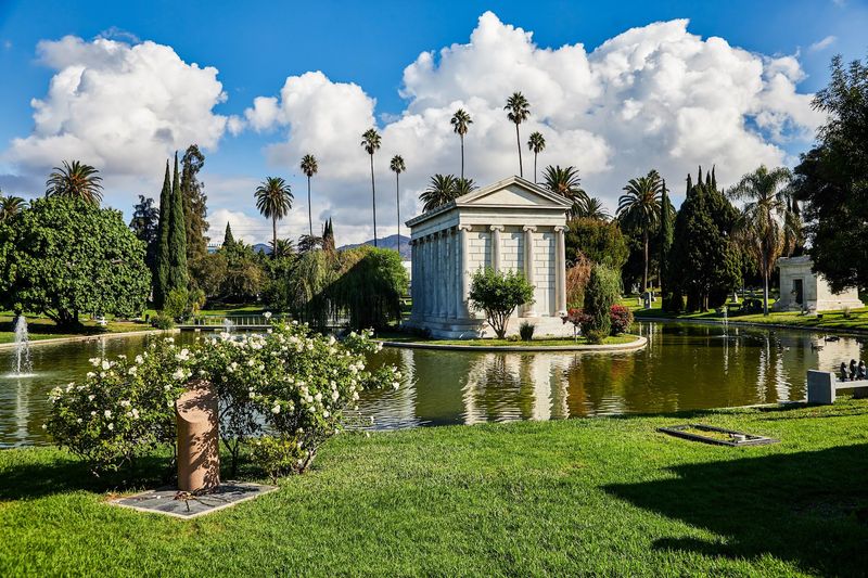 Hollywood Forever Cemetery, Los Angeles