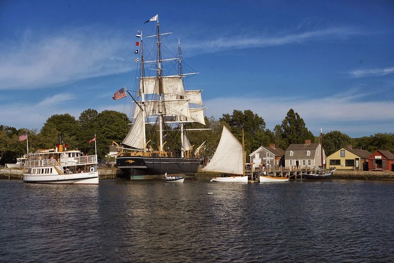 Mystic Seaport Museum, Mystic