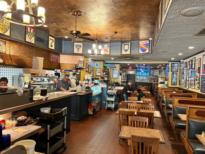 Yorkside Pizza & Restaurant, New Haven