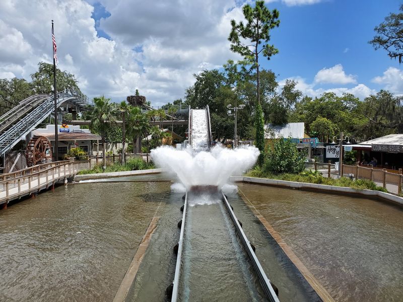 Splash Rides And Cooling Off