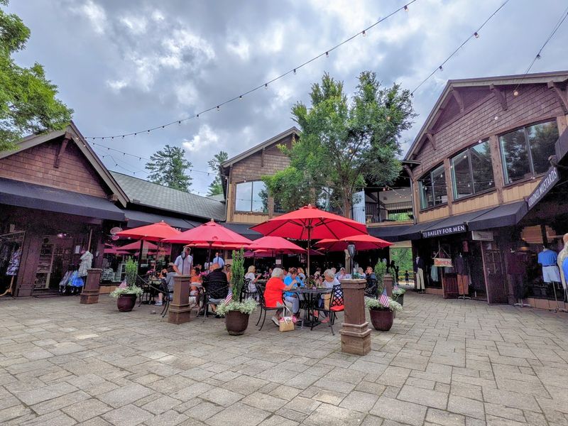 Main Street Stays Comfortable For Browsing Long After Summer Ends