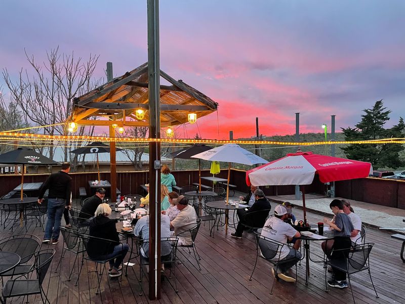 Admiral's Cove Resort, Lemoyne