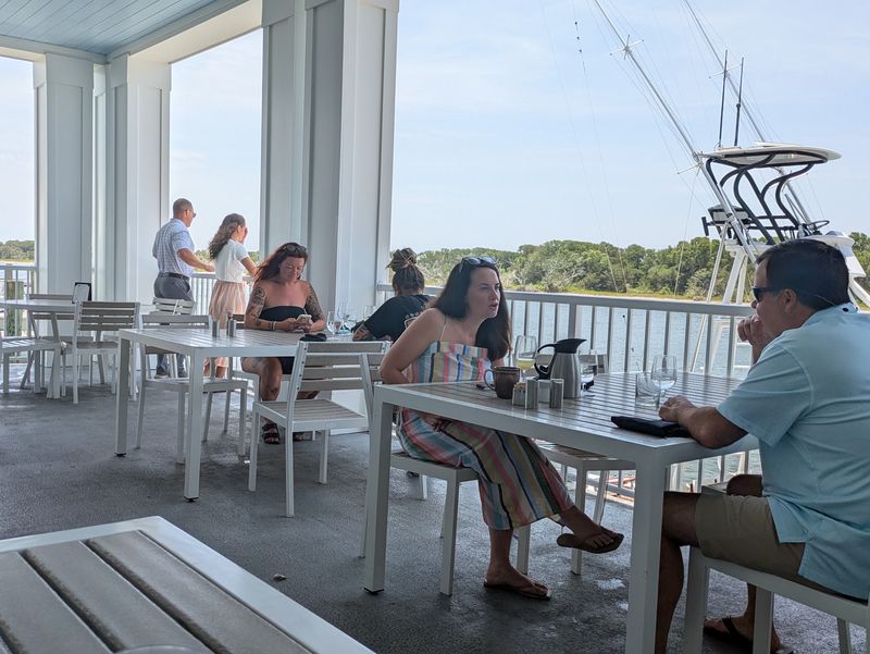 34° North Restaurant, Beaufort