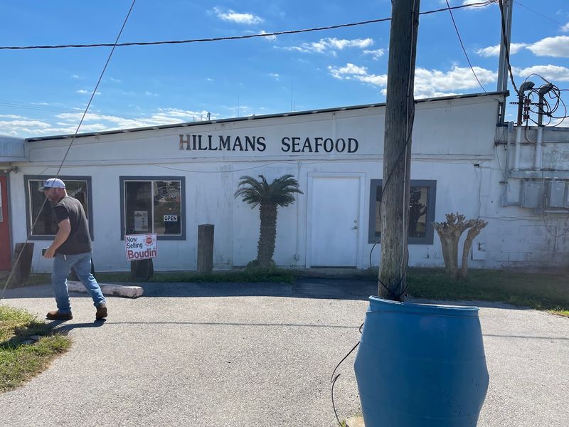 This Longtime Texas Seafood Market Has Served Fresh Gulf Favorites Since 1959 - Decor Hint A Bait Camp For Anglers On Dickinson Bayou