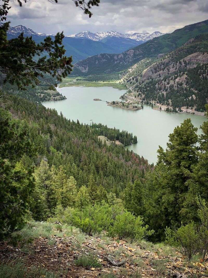 10 Scenic Mountain Towns In Colorado That Are Perfect For Wallet-Friendly Escapes - Decor Hint Lake City