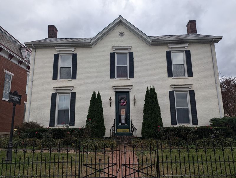 The Rosemary Clooney House Near The Landing