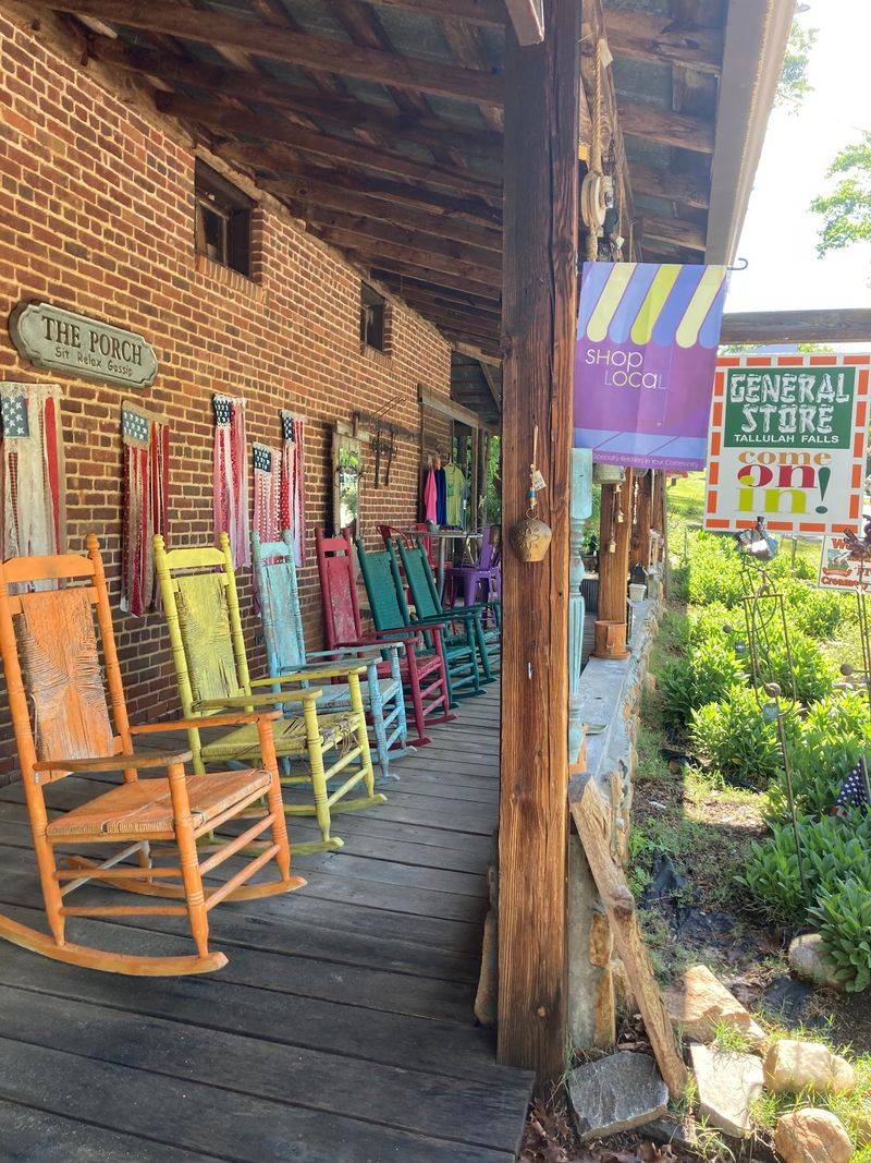 9 Old-Fashioned Georgia Markets Worth Driving Across The State For - Decor Hint The General Store, Tallulah Falls