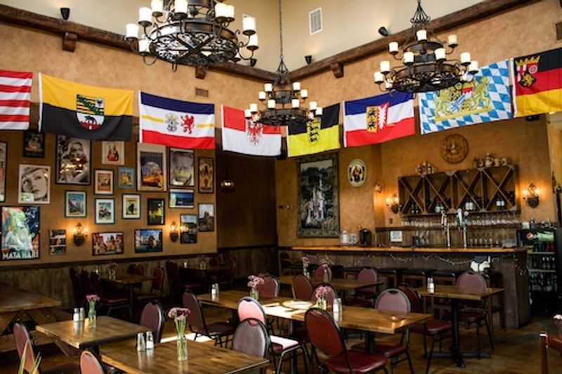 The Schnitzel Garten, Eagle