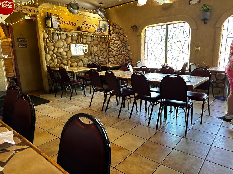 The Cozy, Intimate Atmosphere