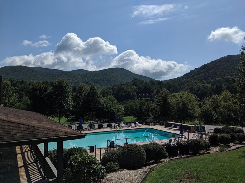 10 Quiet Georgia Mountain Towns That Haven't Been Ruined By Tourists Yet - Decor Hint Sky Valley