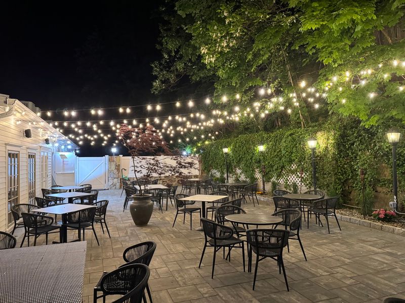 Lenny's Seafood & Steakhouse, Stamford