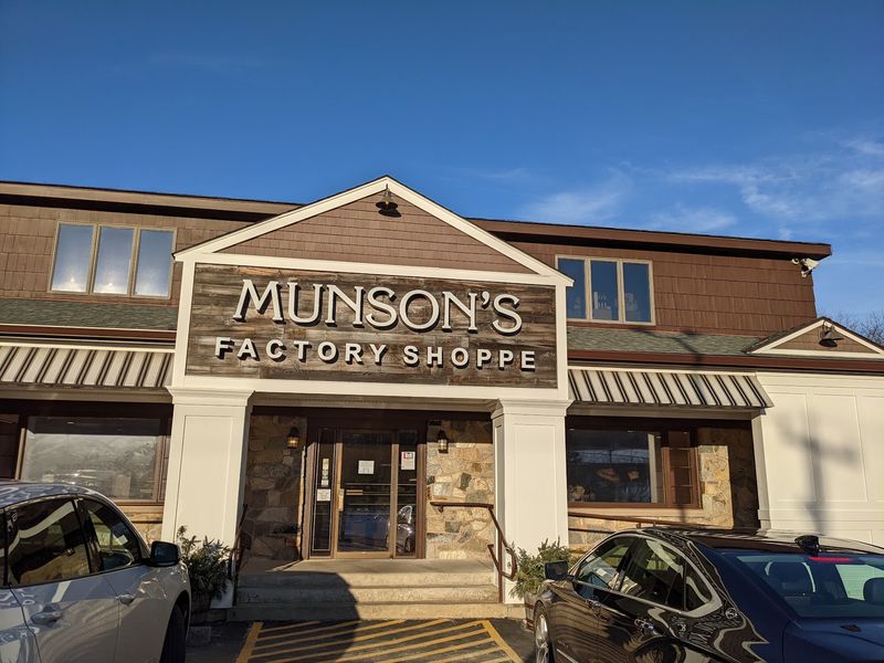 11 Connecticut Candy Stores And Sweet Shops That Keep Old-Fashioned Traditions Alive - Decor Hint Munson's Chocolates, Bolton