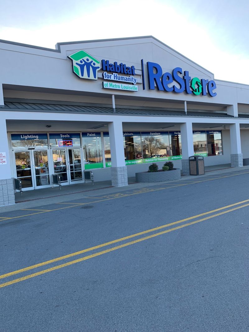 Donate Your Clutter To These 10 Kentucky Places Where It Becomes Somebody Else's Fresh Start - Decor Hint Habitat For Humanity Louisville ReStore
