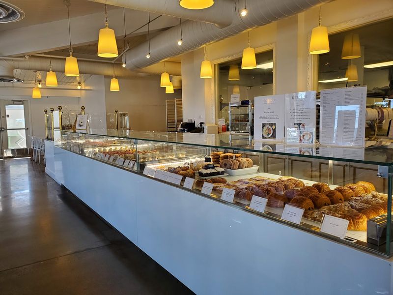 Estelle Bakery and Pâtisserie, Sacramento