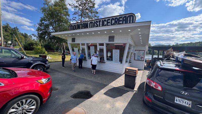 Mountain Mist Ice Cream, Saranac Lake
