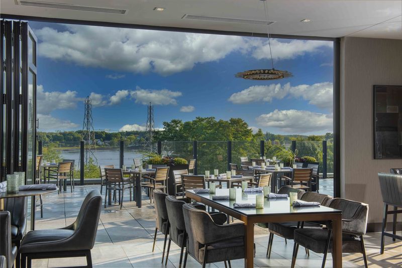 Dining Options For Every Appetite