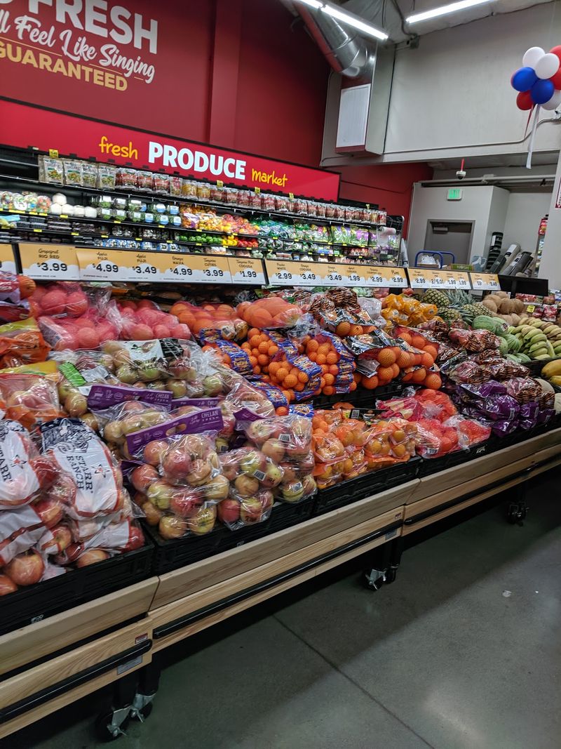 Check The Produce Before Assuming A Discount Store Means Packaged Food