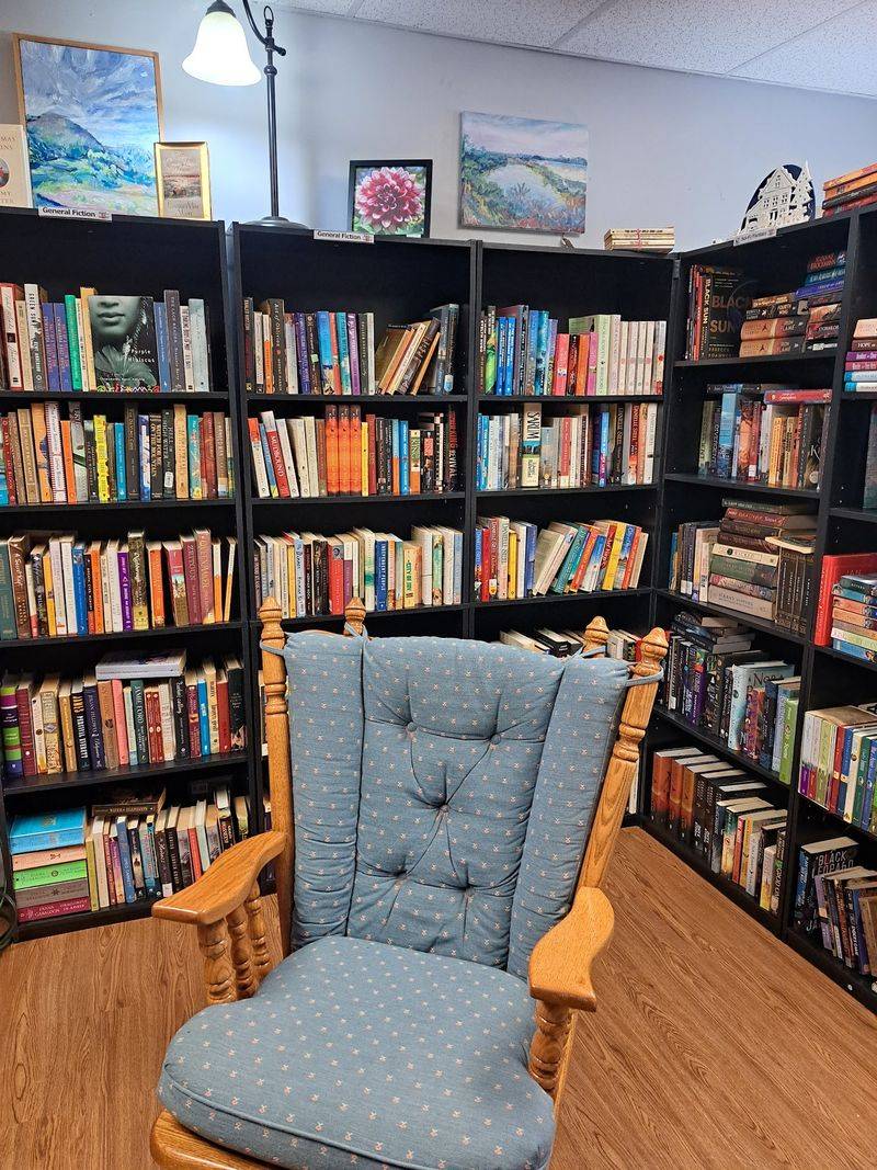 Mary Lou's Book Shop