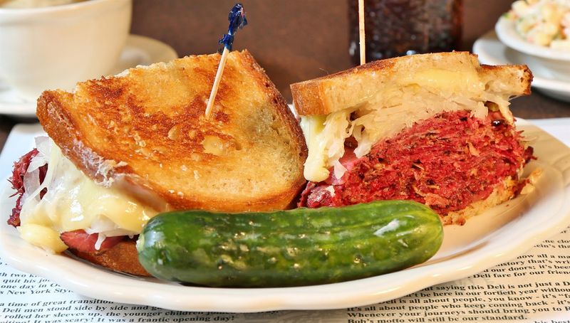 Fresser-Size Sandwiches For Bigger Appetites
