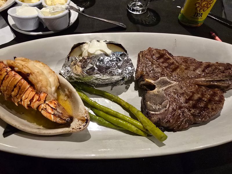 This Classic Connecticut Steakhouse Is Famous For A Salad Bar Locals Keep Coming Back For - Decor Hint Fresh Ingredients Beyond The Main Course
