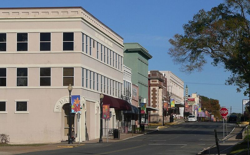 10 Louisiana Mountain Towns With Cooler Summer Temperatures - Decor Hint Leesville, Vernon Parish
