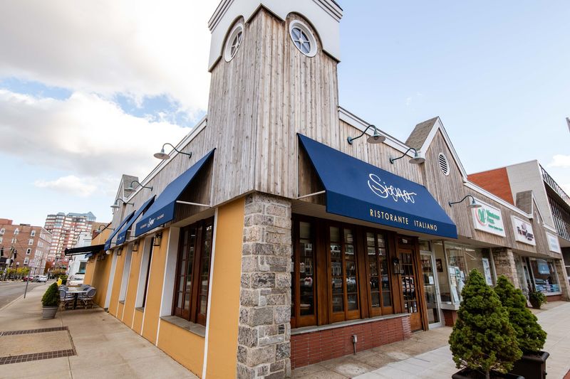 Siena Ristorante, Stamford