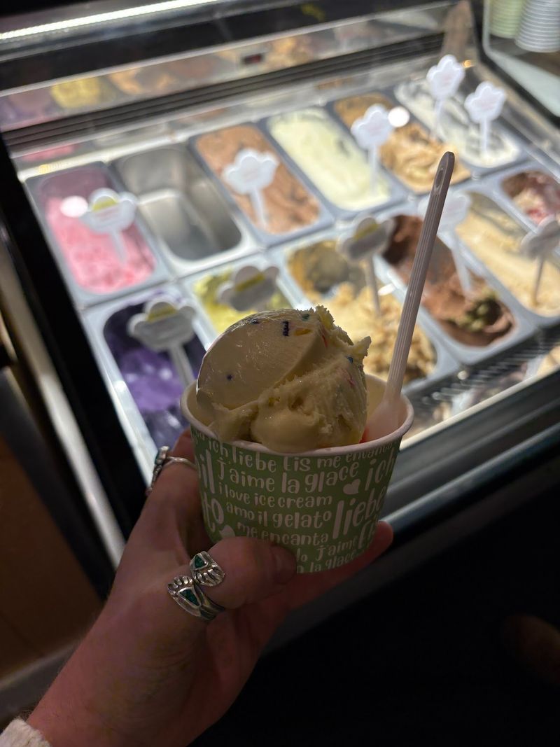 Main St Gelato, North Grosvenordale