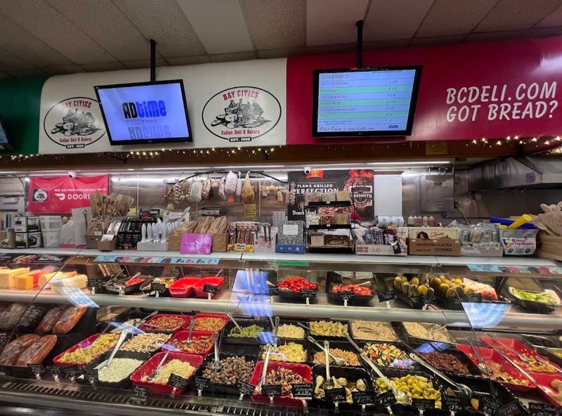 Bay Cities Italian Deli & Bakery, Santa Monica