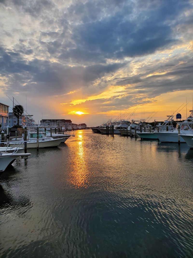 This North Carolina Outer Banks Town Is Exploding With Summer Energy This Week And It All Centers Around One Famous Marina - Decor Hint Watch Boats Head Offshore For The First Day Of Competition