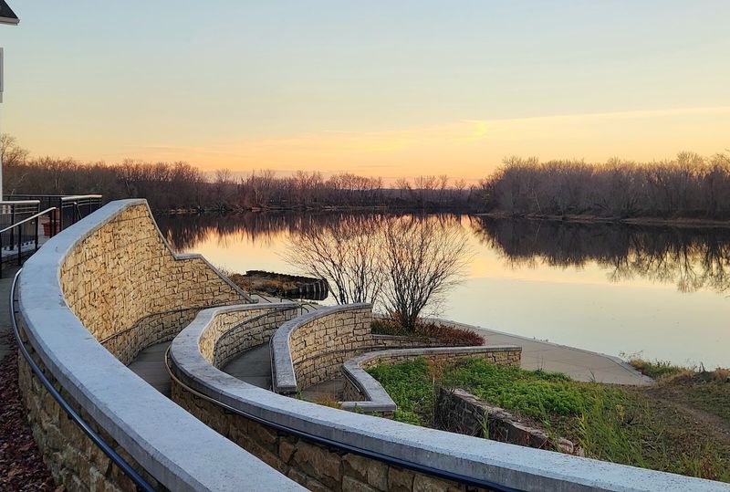 Riverfront Park, Glastonbury