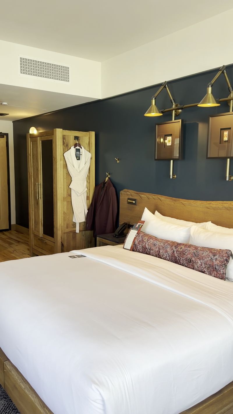 These 9 Idaho Staycation Destinations Are Perfect For A Romantic Escape - Decor Hint Hotel Renegade, Boise
