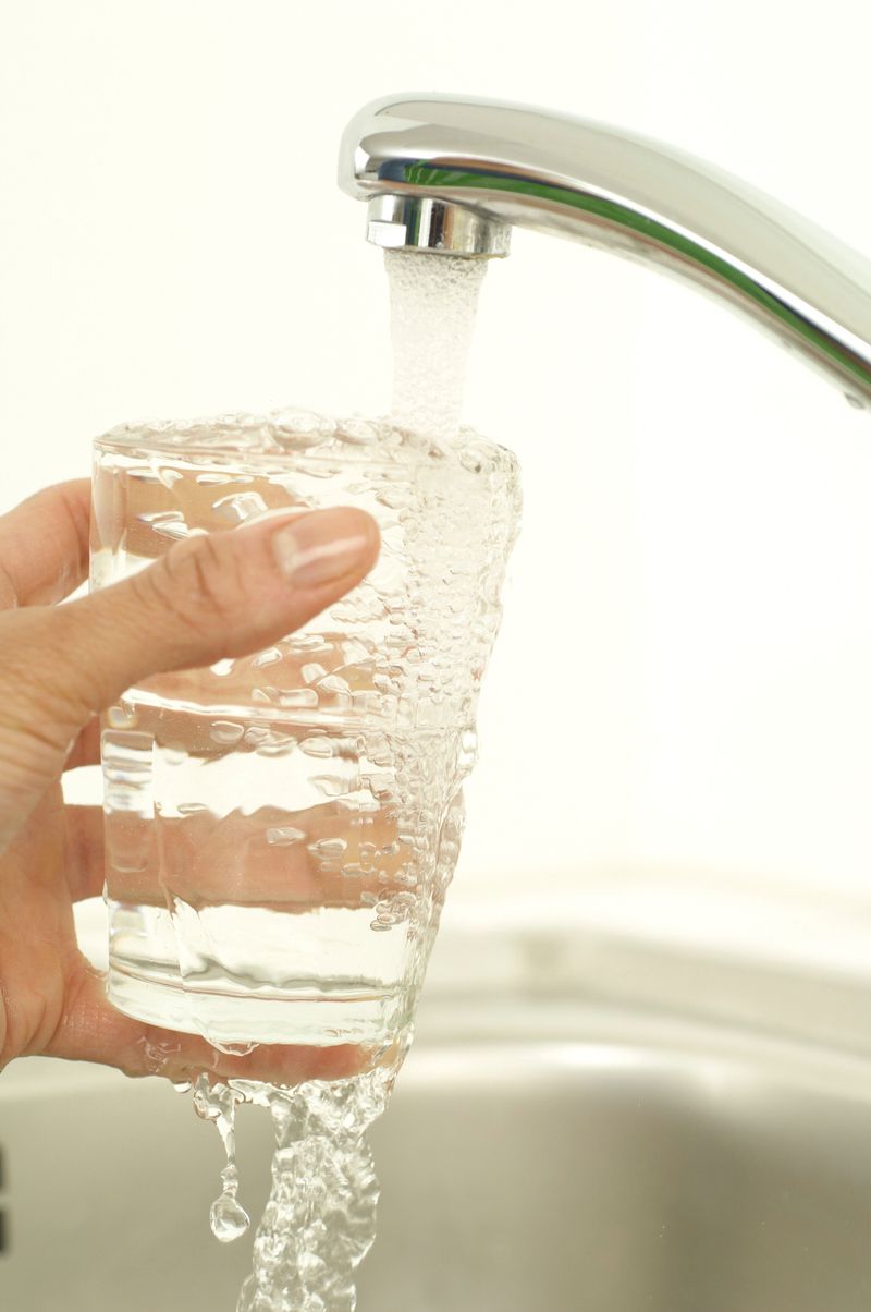 Fill Your Bottle Straight From The Tap Without Overthinking It