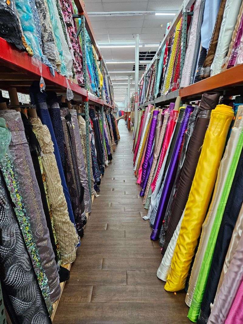 Fine Fabrics, Commerce