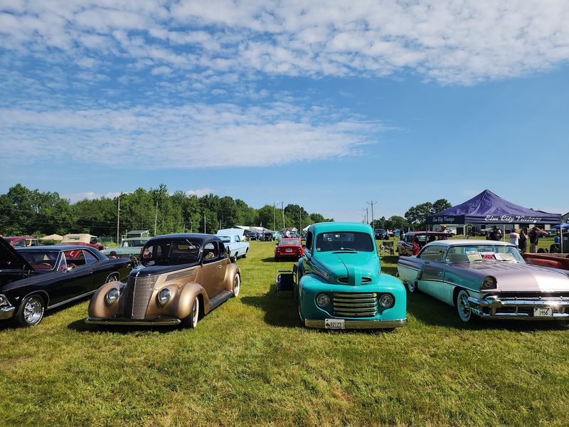 A Connecticut Country Fair That Packs Three Days Of Old-Fashioned Fun Into The End Of August - Decor Hint Late August Has Become The Fair's Signature Time Of Year