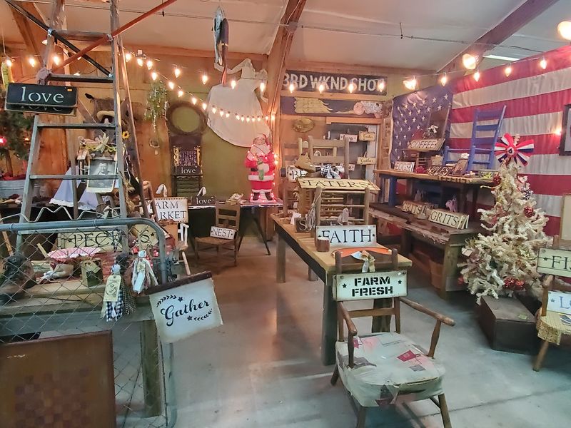Traders Mall Flea Market