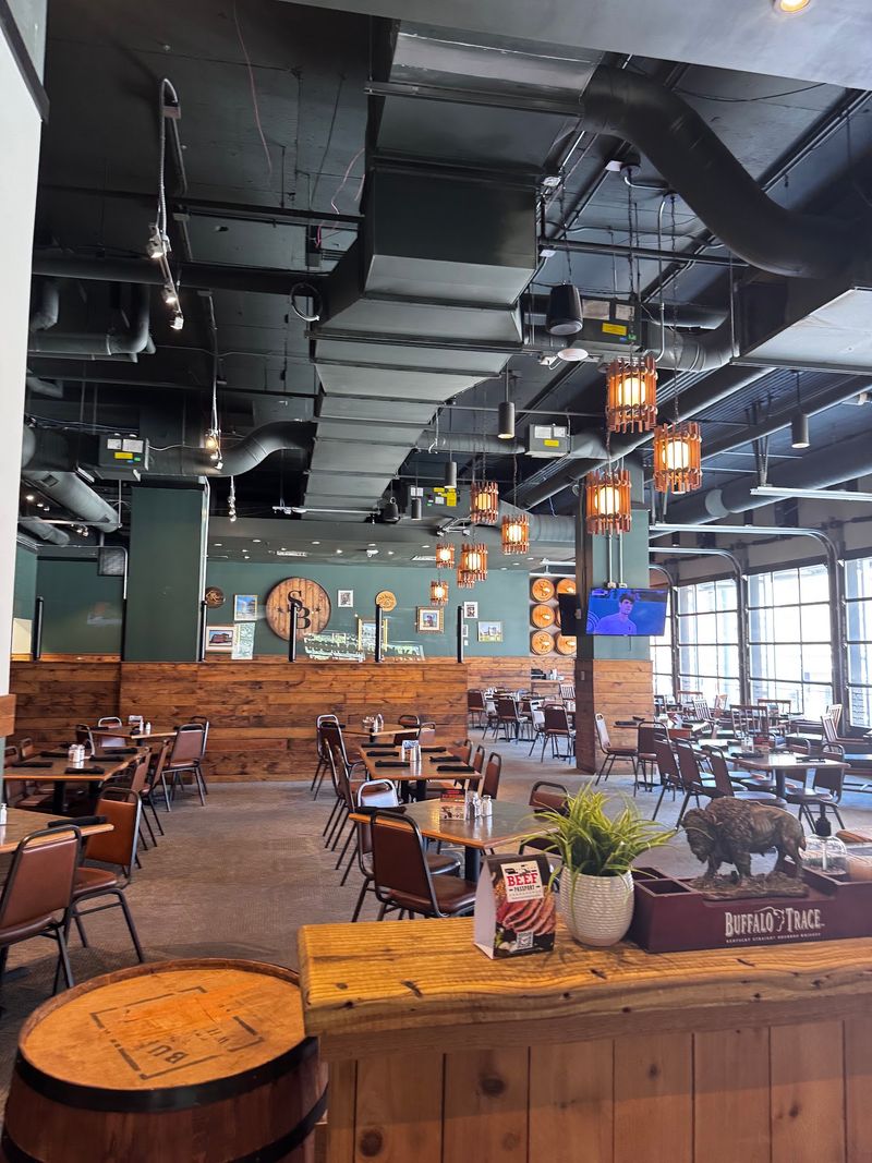 10 Upscale Lincoln, Nebraska Restaurants Where Diners Say The Splurge Is Worth It - Decor Hint Single Barrel