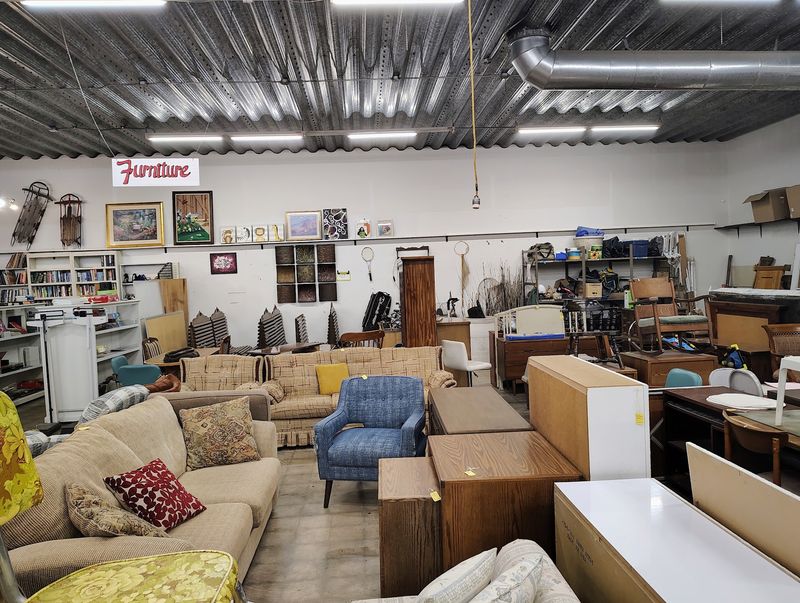 Abundantly More Thrift Store LLC, Lincoln