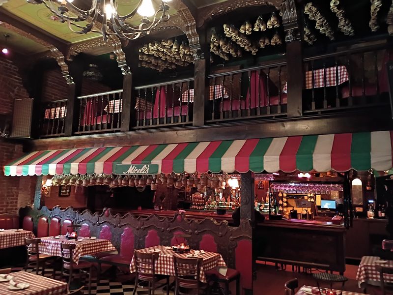 13 Southern California Eateries So Unusual They're Worth Planning A Trip Around - Decor Hint Miceli's, Hollywood