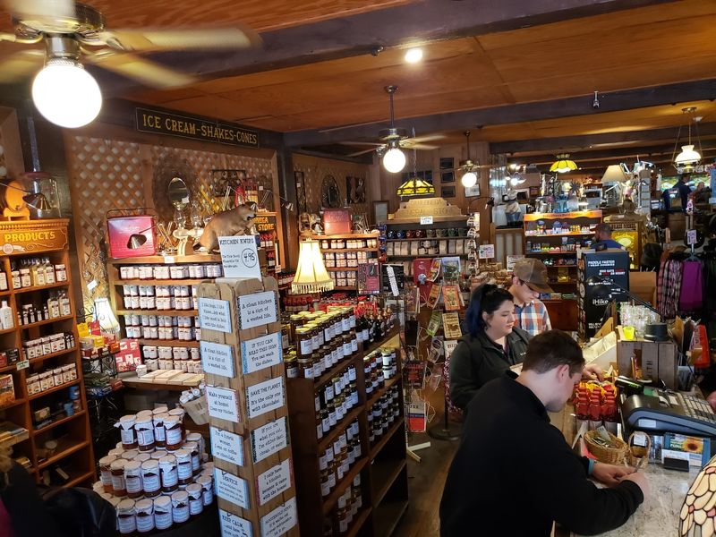 9 Old-Fashioned Georgia Markets Worth Driving Across The State For - Decor Hint Dahlonega General Store, Dahlonega