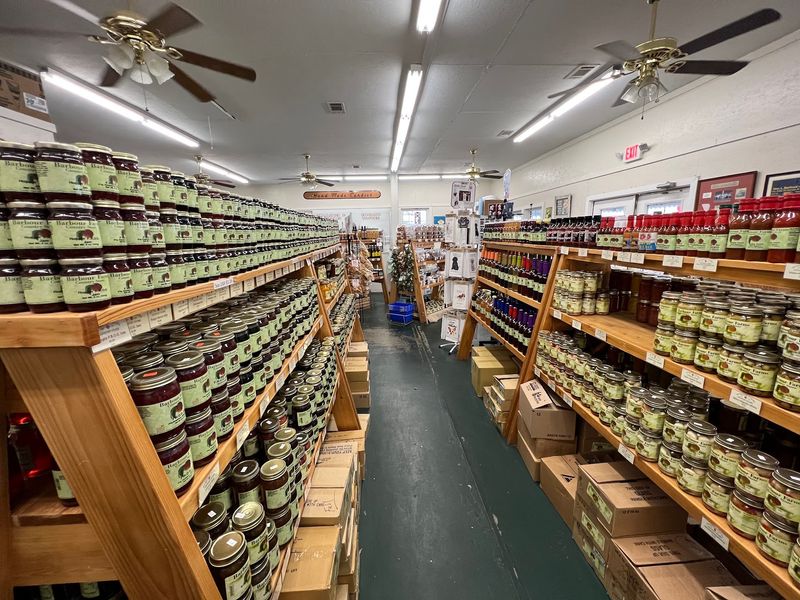 Barbour Farms Country Store, Byron