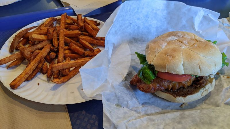 A Piece Of Bridgeport Roadside History Still Going Strong